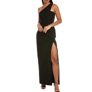 Black Aidan long dress with cutout on side